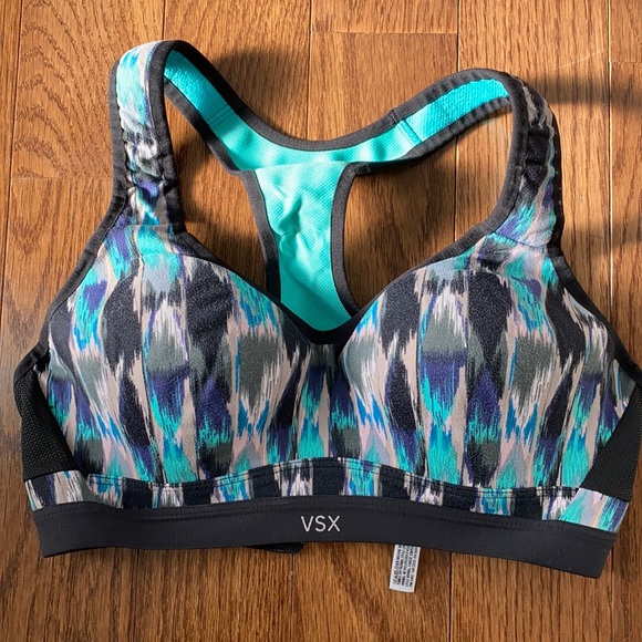 Victoria’s Secret Sports Bra - Picture 1 of 8